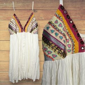 NWT Raga Anthropology Boho Embroidered Dress Size Large